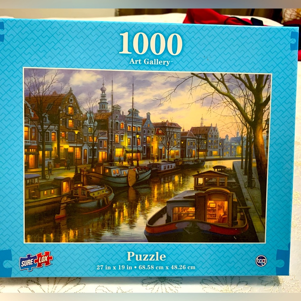 🧩USED 1000 pc Art Gallery puzzle 🧩